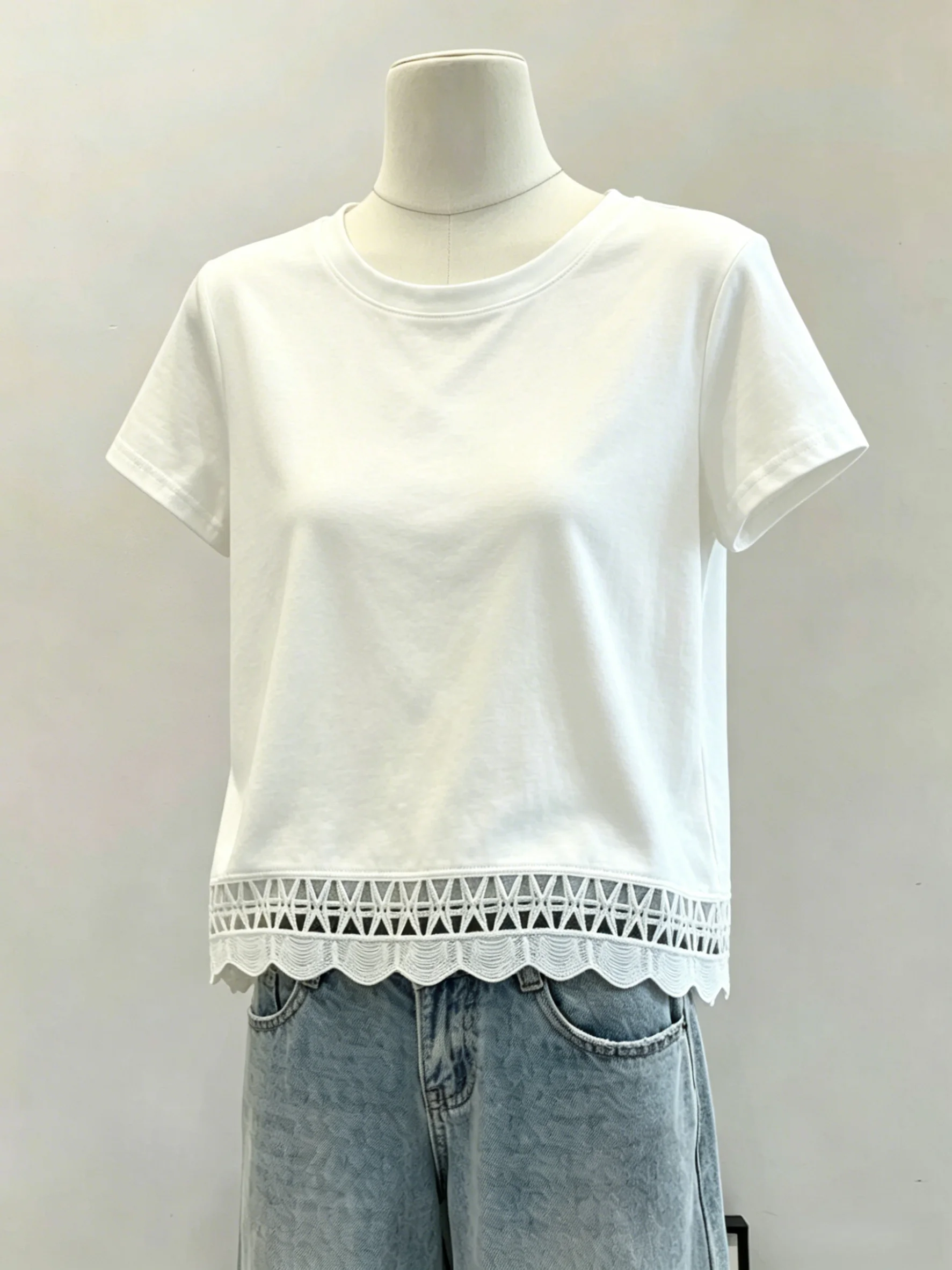 White 95 Cotton Lace Casual Top Loose Short Sleeve T-Shirt for Women Summer New Style Big Size Comfortable Breathable Shirt