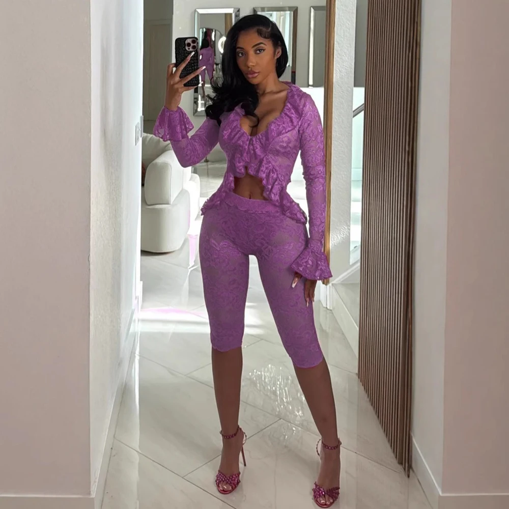 여성 봄 새로운 2025 솔리드 컬러 섹시한 패션 컷 아웃 레이스 탑과 반바지 정장을 통해 볼 여성 Loungewear 두 조각 세트