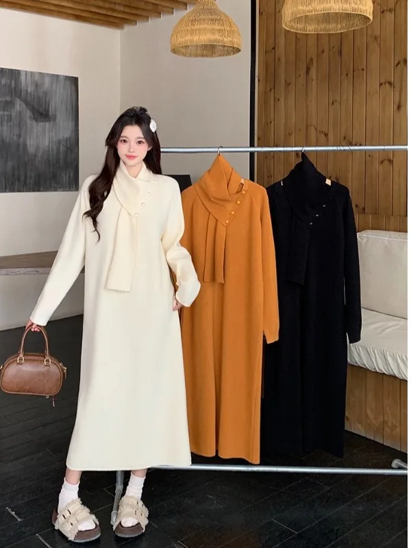 

Новинка! Женский осенне-зимний вязаный свитер-платье больших размеров с длинным рукавом, свободного кроя, скрывающий недостатки фигуры, в комплекте с шарфом.