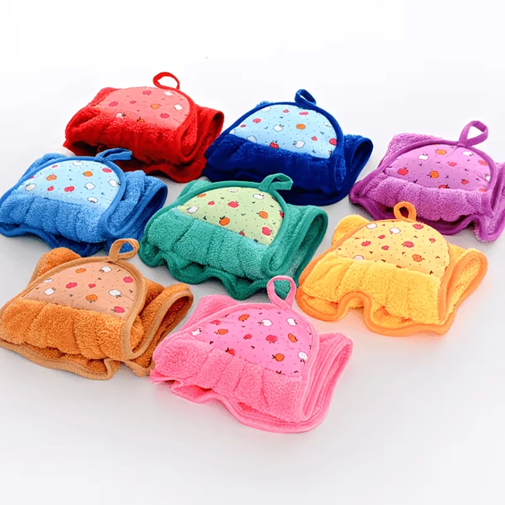 6 Pieces of Coral Fleece Hand Towels in Random Colors with Modern Striped Design for Kitchen Use
