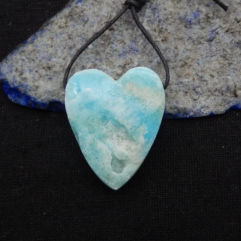 

Handmade Jewelry Natural Stone Hemimorphite Heart Shape Pendant Bead,Fashion Jewelry Necklace Accessories 34x29x8mm 12g