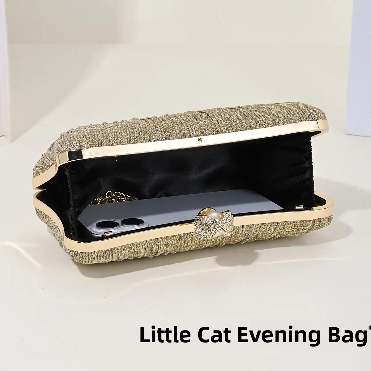 

2025 New Folded Ladies Handbag Single oulder Crossbody Evening Par Bag Luxury Handheld Bag Polyester Material Chain Handle