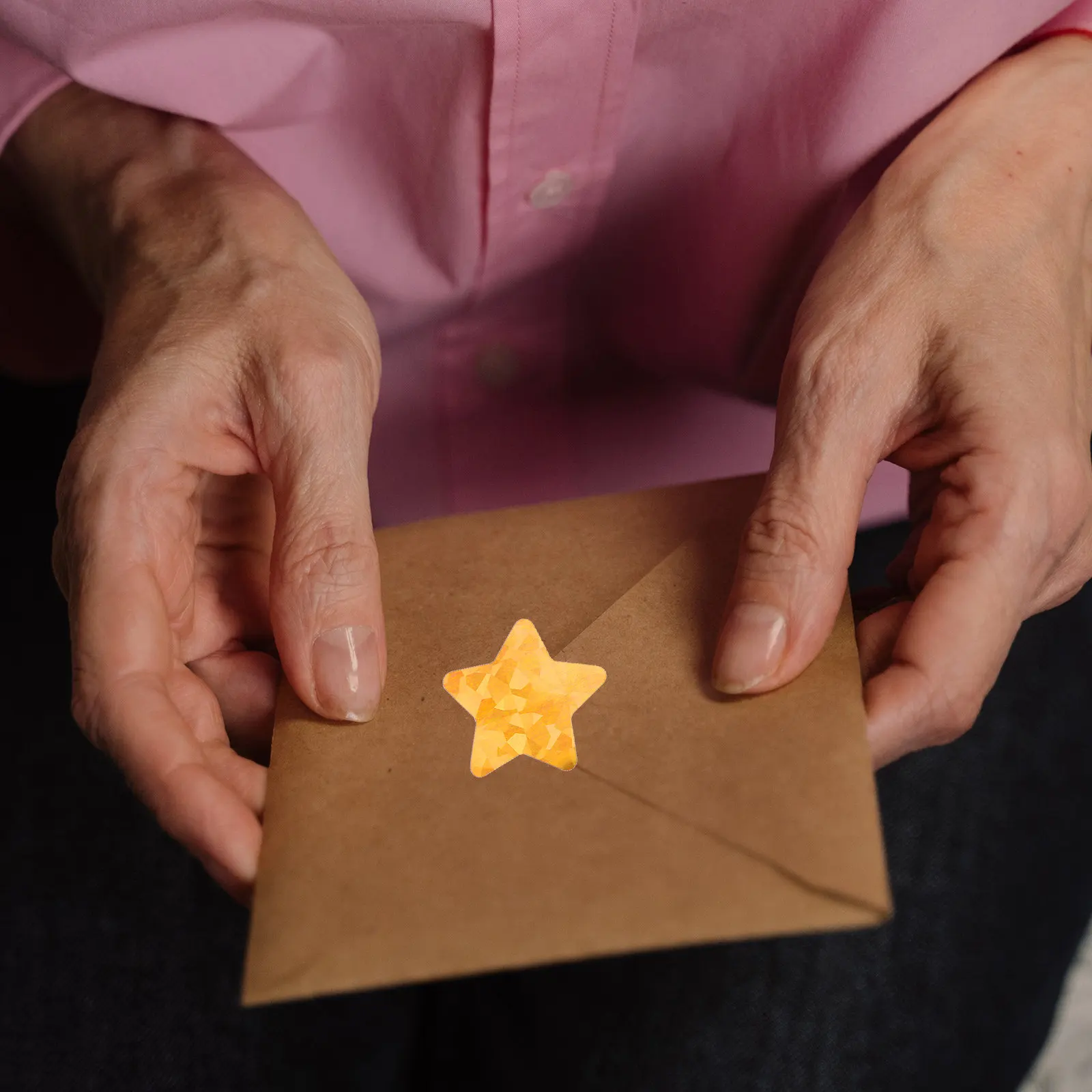 

1 рулон наклеек с золотыми звездами, самоклеящиеся наклейки для поощрения, маленькие наклейки в виде звезд, этикетки для поощрения в детском саду и школе