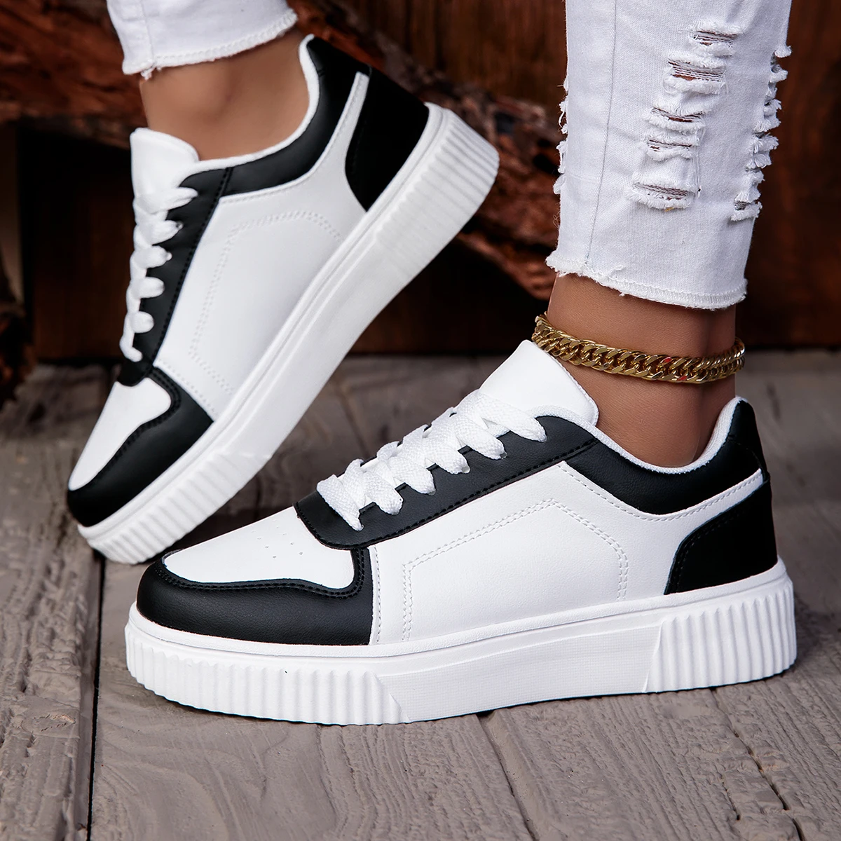 ZERJER Unisex Sneakers, New Arrival Large Size Classic Retro Men's Sports Skate Shoes, White Thick-Soled Tennis Shoes, Solid Col