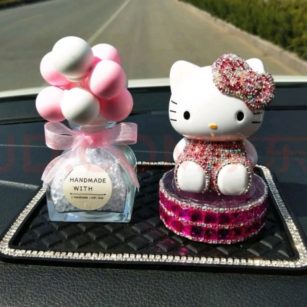 Hello Kitty Cute Ornaments Creative Car Aromatherapy Seat Platform Cat Car Accessories Diamond Interior Jewelry Center Console