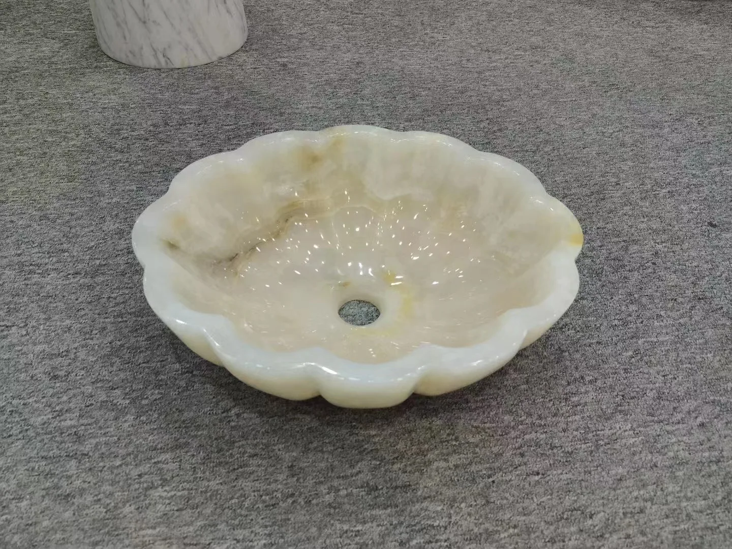 Modern floral styling polished marble stone wash basin villa bathroom sink with matching drain