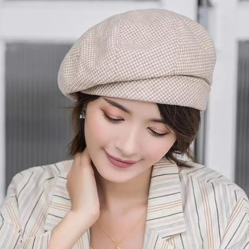 2024 new Elegant Women Plaid Beret For fashion Winter Female Cotton Wool Hats Cap Autumn Brand New Women's Painter Hat