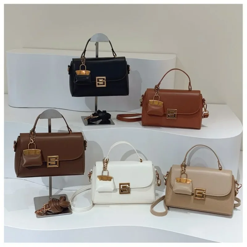 

Paris Famous Designer Diaper Bag Luxury Shopper Solid Color Leather Handbag For Women Trendy Classic