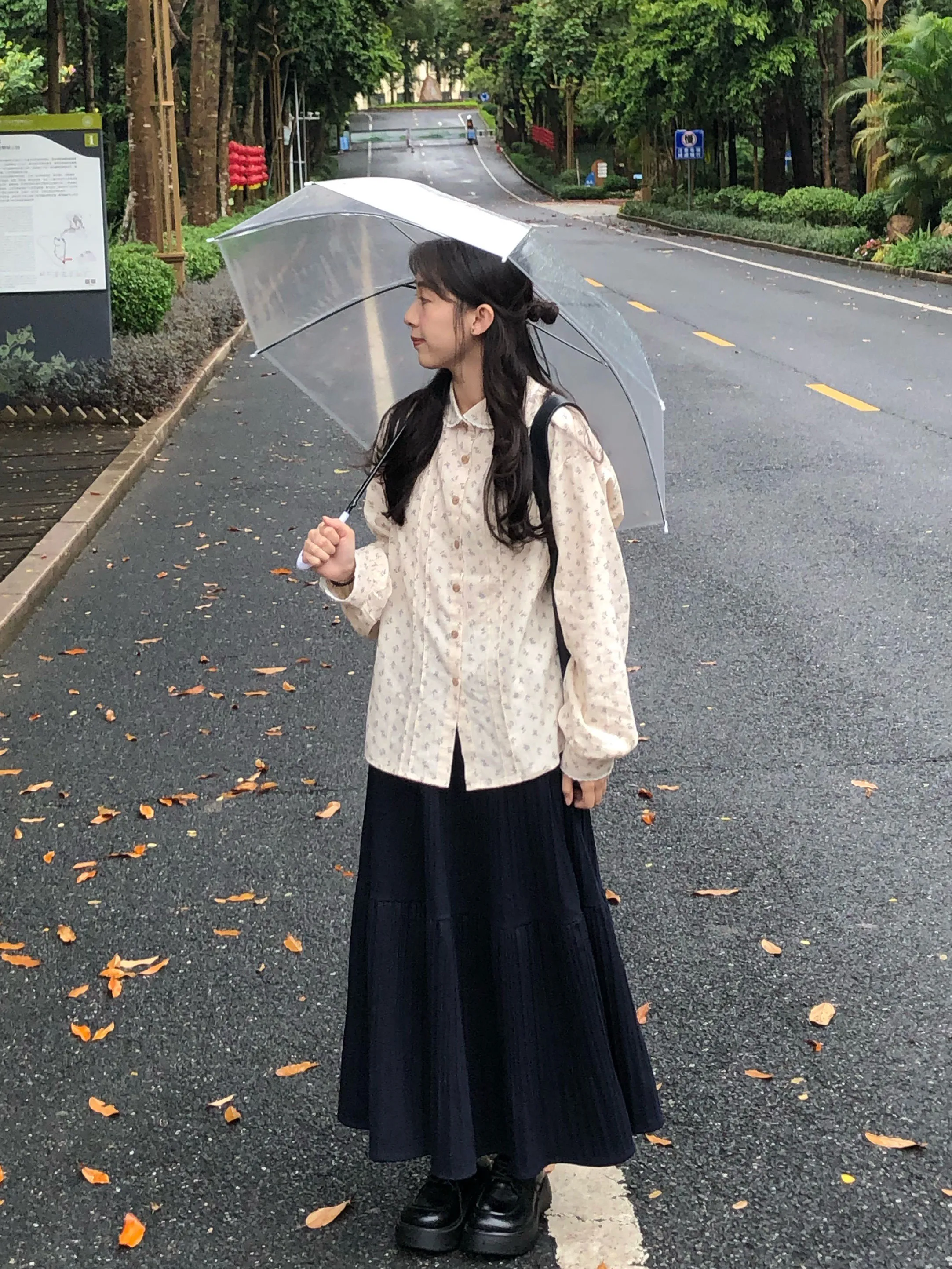 

Blue Lace Collar Long Sleeve Shirt Women's Spring Fashion Floral Print Versatile Casual Loose Fit Button up Top