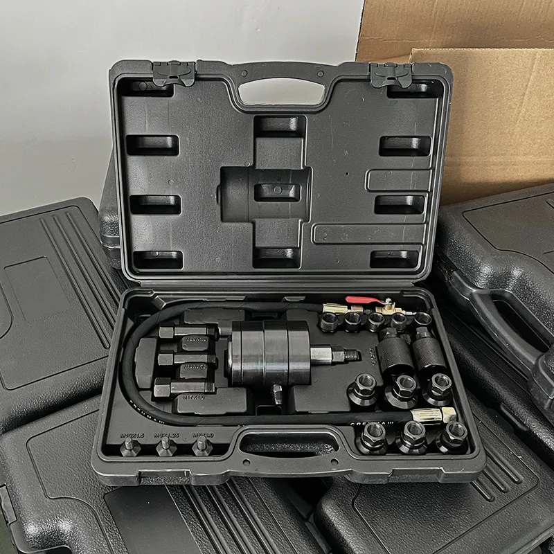 

Suitable forSource Factory Pneumatic Diesel Fuel Injector Removal Tool Puller Puller Auto Maintenance Tool Set
