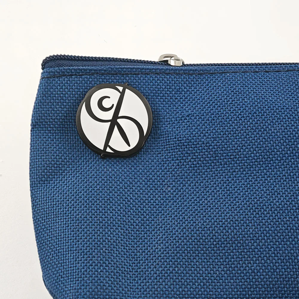 Kpop Dreamcatcher Enamel Pin O - đánh giá và giá Modern Korean Lifestyle