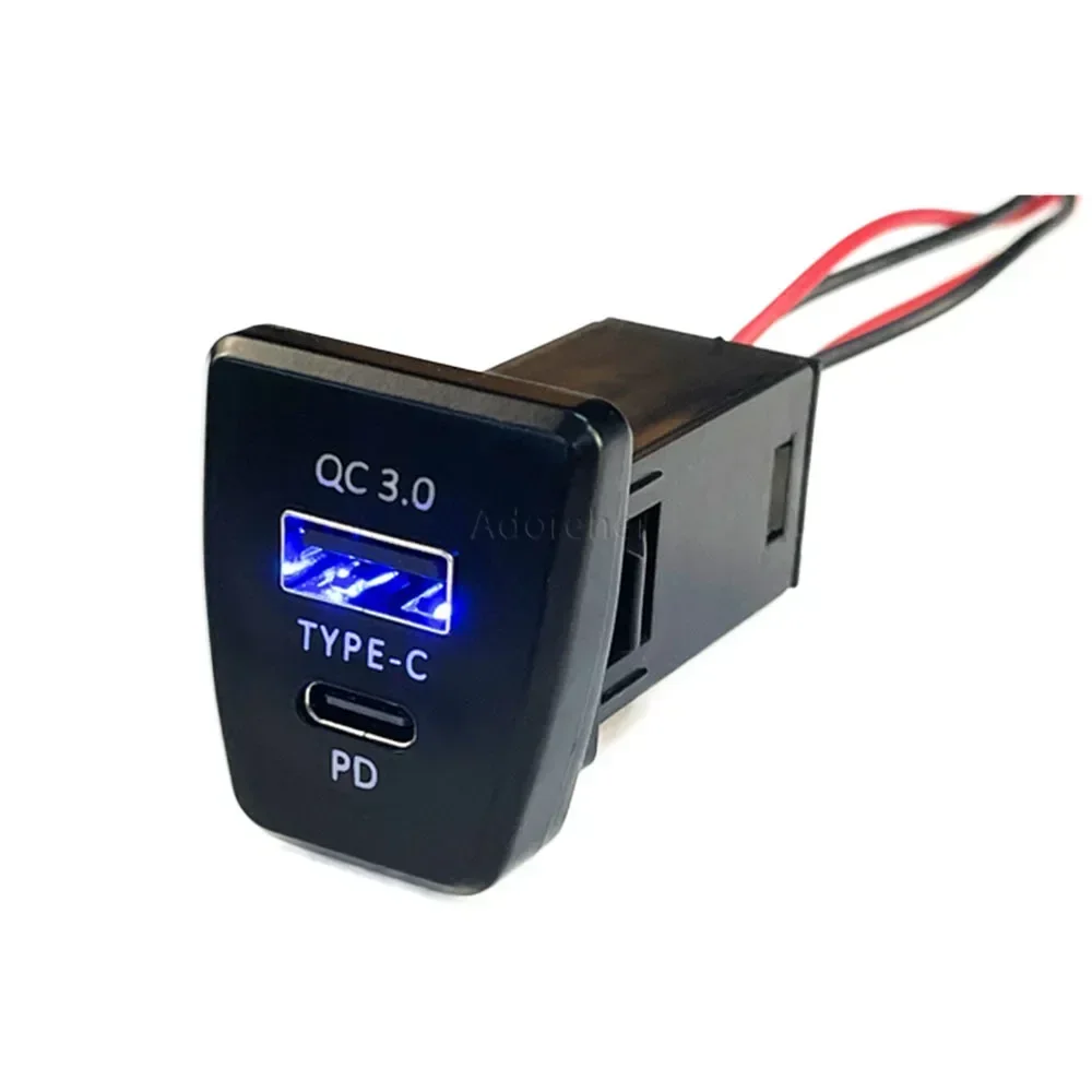USB QC3.0 Mobile Phone Quick Car Charger Smartphone Charging Adapter for Toyota WILDLANDER Rav4 2020 2021 2022 2023