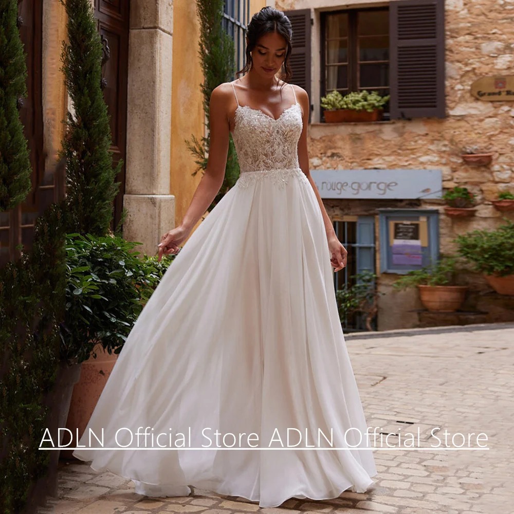 Sexy Boho Wedding Dress Chiffon Bridal Gown Customized Spaghetti Straps V Neck Sparkling Applique Bride Dresses Robe Mariee