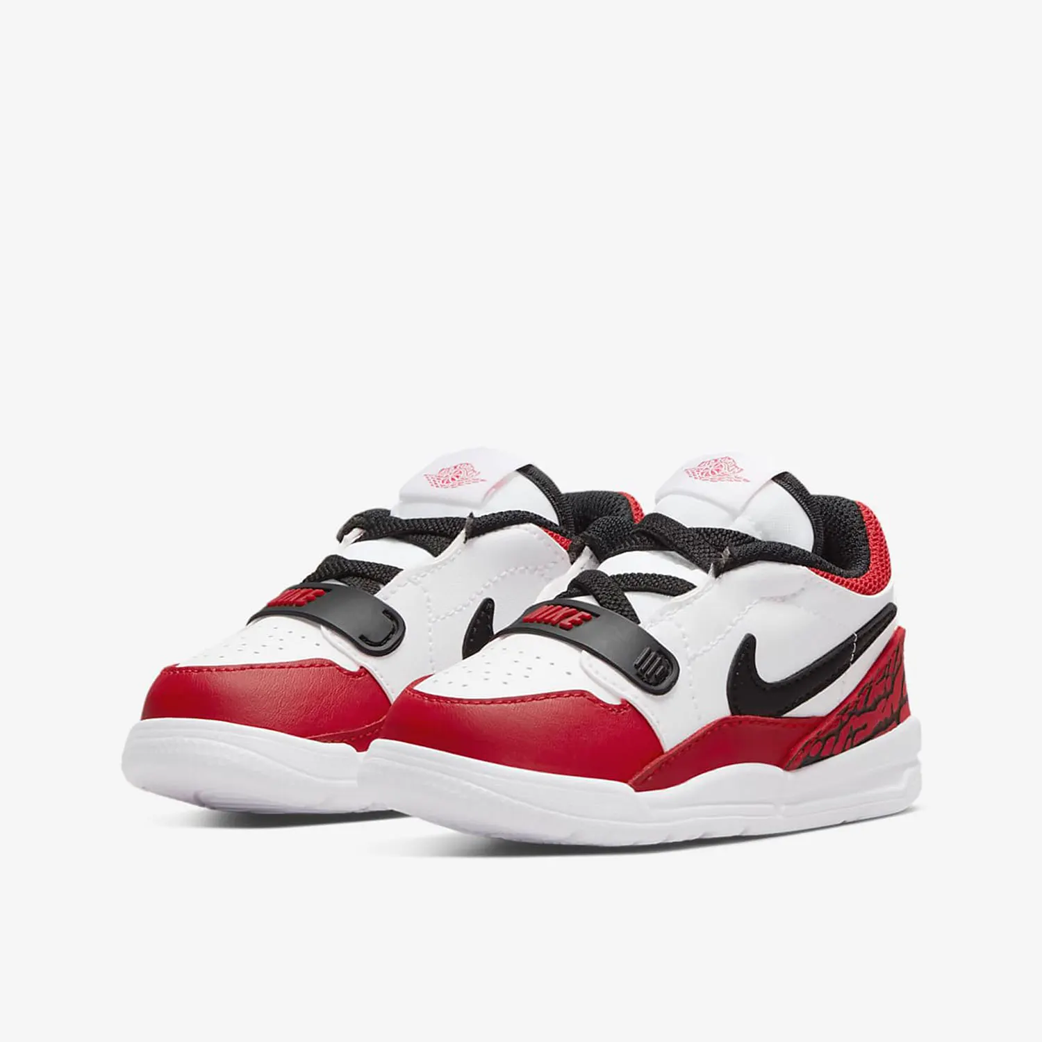 

Оригинальные детские спортивные кроссовки Nike JORDAN LEGACY 312LOW CD9056-116