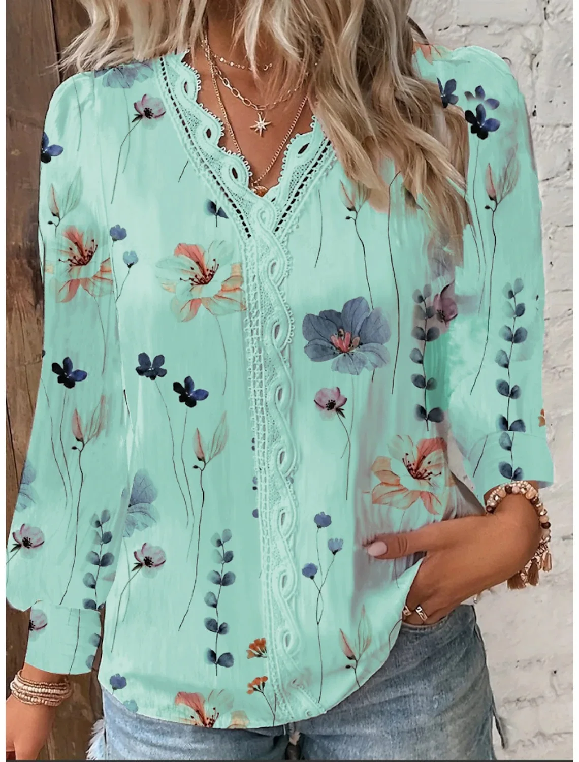 

Summer V-neck Long Sleeve Shirts and Blouse 2024 Women's Fashion Trends T-shirt Clothing with Lace Print Blusas Para Mujer New