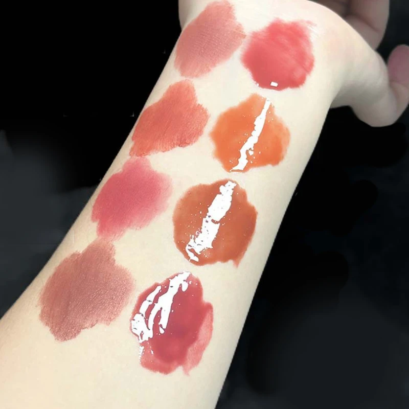 Cappuvini Lucidalabbra Vellutato Morbido, Rossetto Liquido, Crema Nude Opaca, Gloss Labbra Effetto Specchio, Impermeabile, Lunga Durata, Tinta per Labbra e Guance