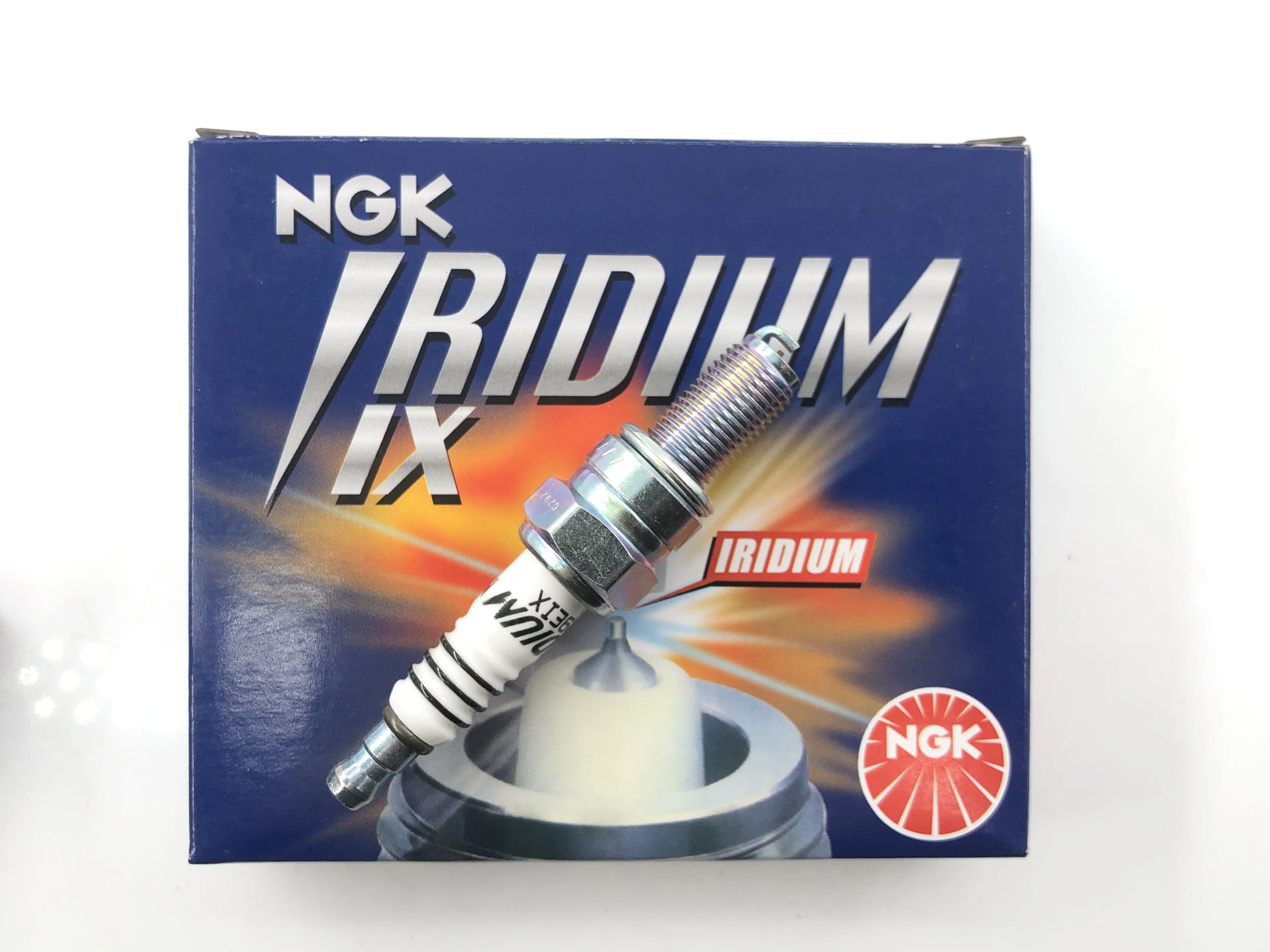 

4pcs Iridium Spark Plug for Kawasaki Z750S 2005-2006 ZRX1100 Husqvarna TE310 TXC 250 TC250 Suzuki DR350 RF600 CR9EIX U27ES-N-ZU
