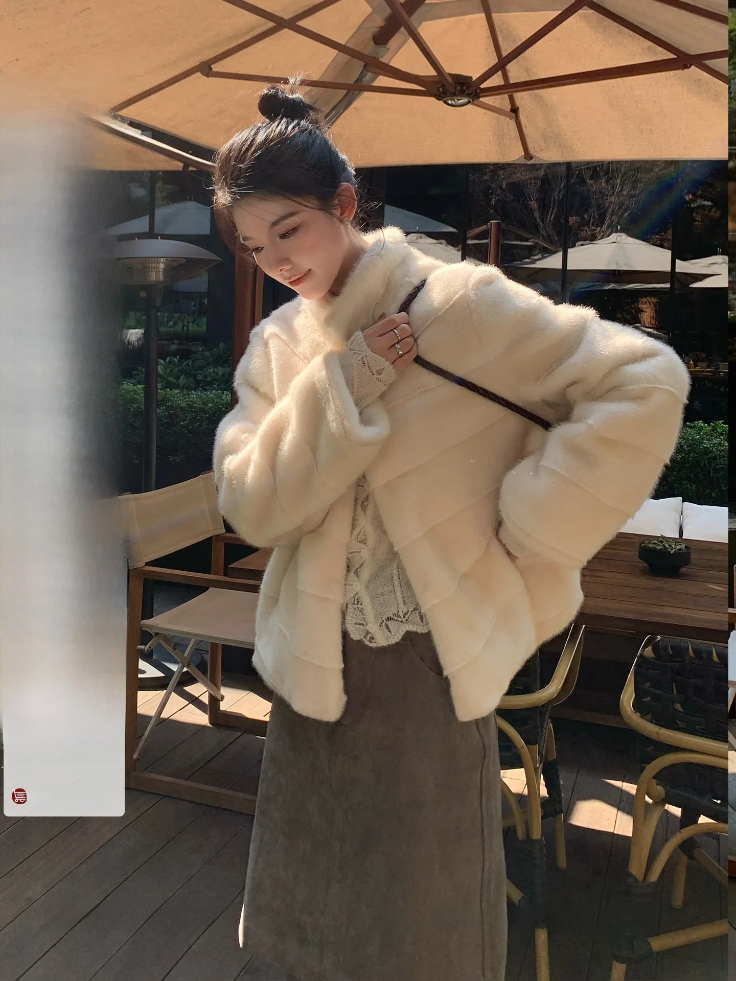 

Ele Women's Winter Coat Qiangwen uangjiang Eco-friendly Mink Spine Series Polyester Fiber Stand Fit Luxury Sle