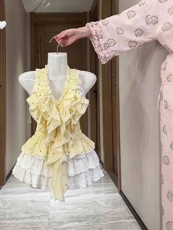 

Sweet Milk Yellow Polka Dot ort Skirt And Top Set Bouncy oulder Hanging Neline Patchwork Cake Skirt Sle Faion Set