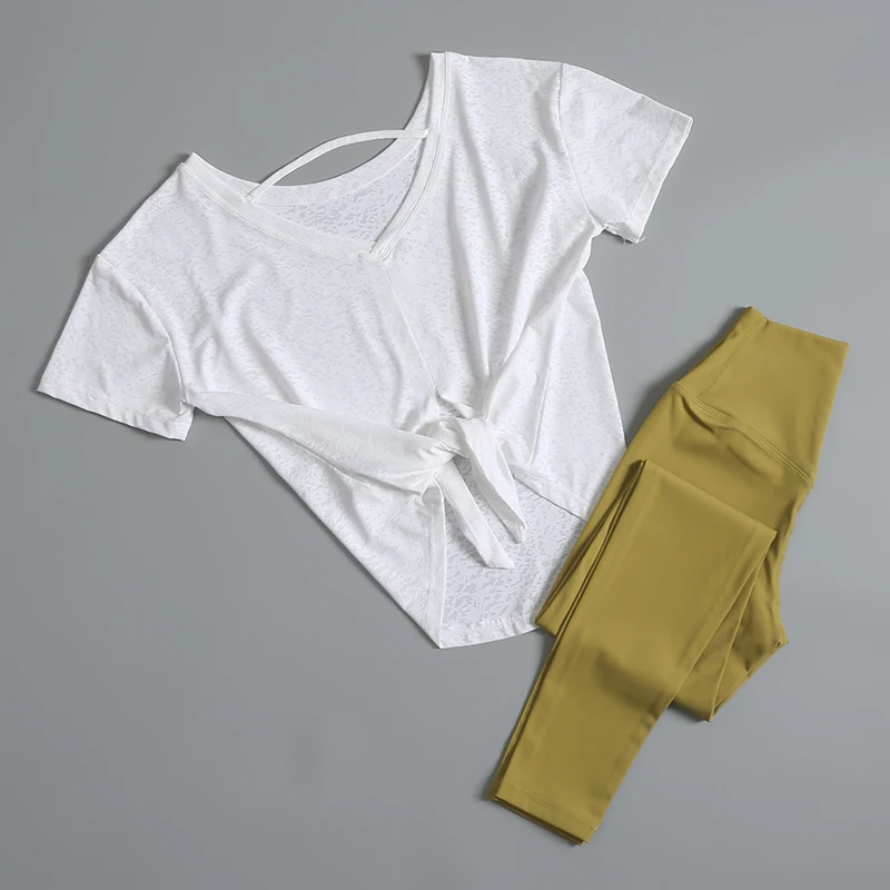 Terno esportivo para mulheres high-end novo estilo primavera e verão ginásio manhã jogging moda profissional secagem rápida yoga terno