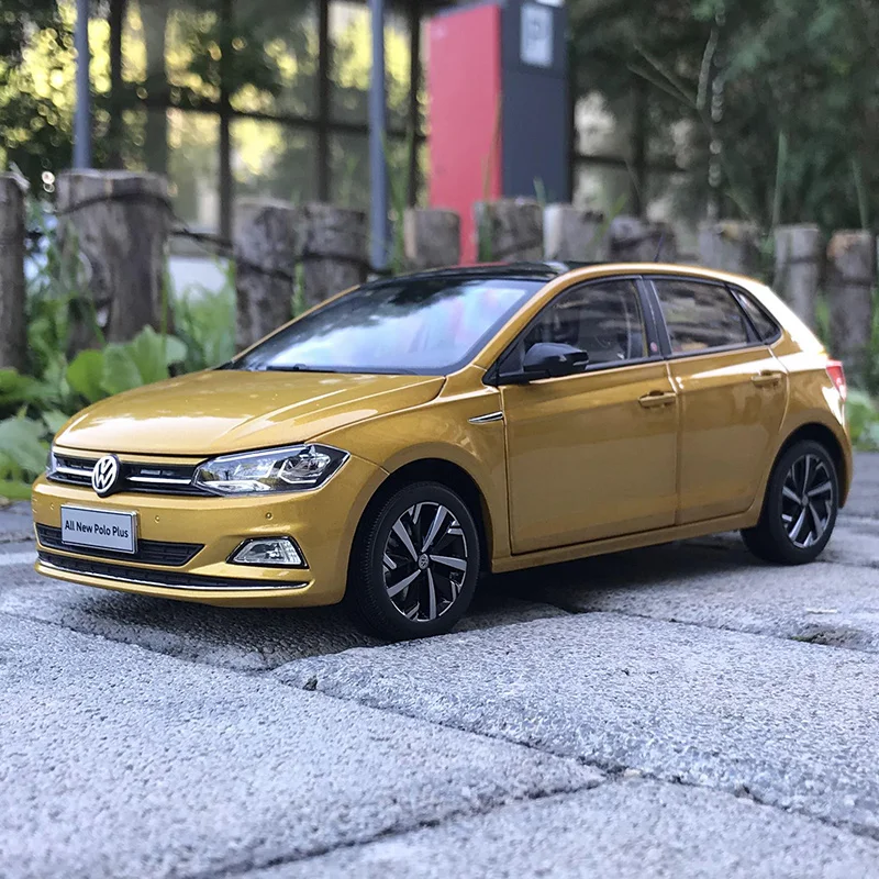 激レア VW POLO フォルクスワーゲン ポロ セダン 1/18 絶版ミニカー フォルクスワーゲン（Volkswagen） POLO ポロ 1/32 ミニカー 全3色