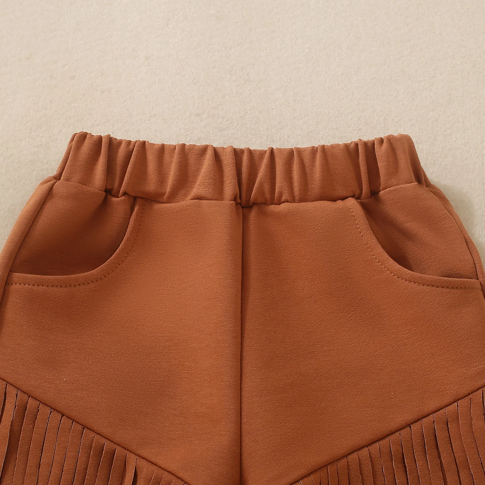 ربيع الخريف للجنسين طفل رضيع أسود طباعة جرس كم السراويل القصيرة مع شرابة للرضع والأطفال الصغار