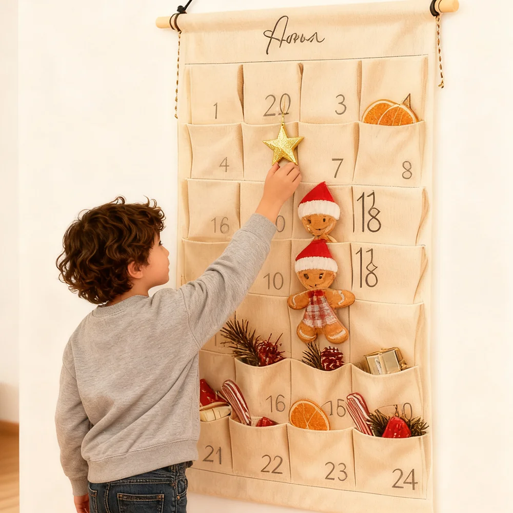 Kalender Advent Natal dari Kain yang Dapat Disesuaikan dan Digunakan Kembali dengan 24 Kantong untuk Dekorasi Natal Anak-Anak dan Keluarga Gaya Farmhouse