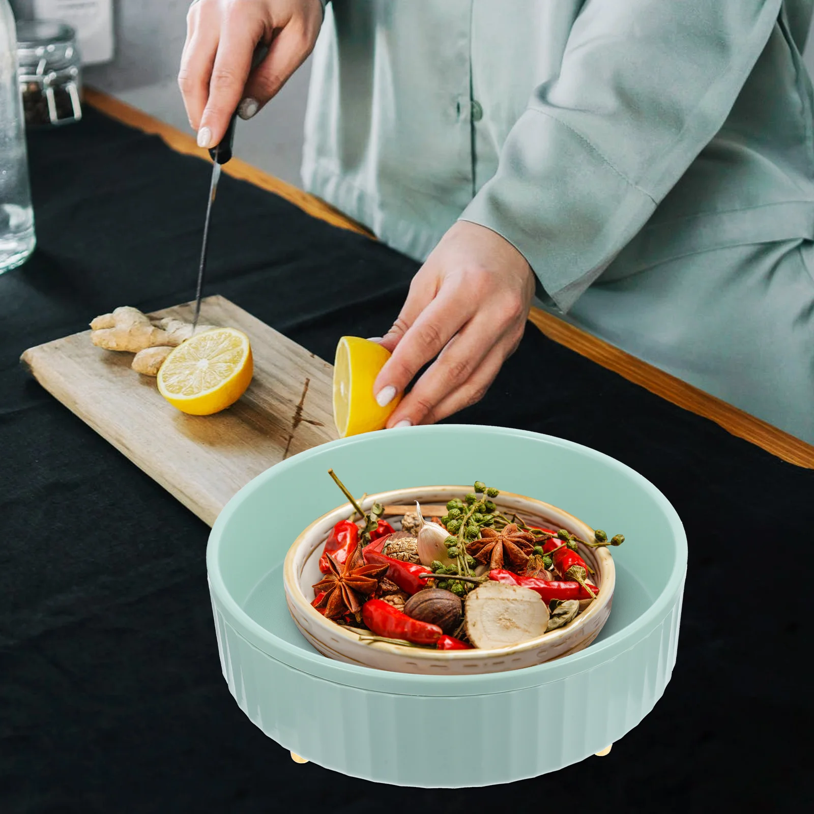 

Round Rotatable Spice Organizer Condiment Holder Kitchen Storage Rack Makeup Tray Practical Easy Use Turntable Organizer