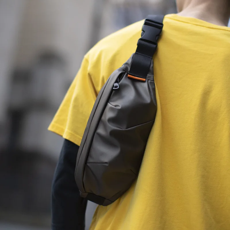 New men's fanny pack summer casual shoulder messenger bag men's trendy small bag sports mobile phone breast bag