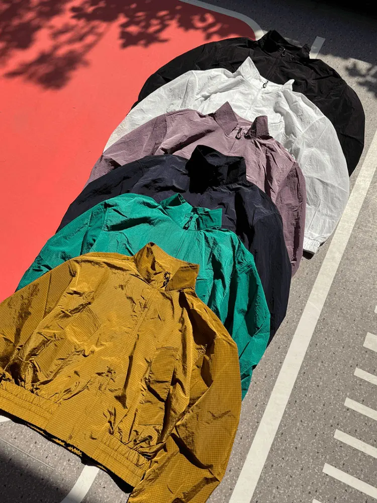 เสื้อแจ็คเก็ตกันลมสำหรับผู้ชาย ผ้าบาง ระบายอากาศได้ดี เหมาะสำหรับกิจกรรมกลางแจ้ง แห้งเร็ว กันน้ำ ป้องกันแสงแดด แฟชั่น