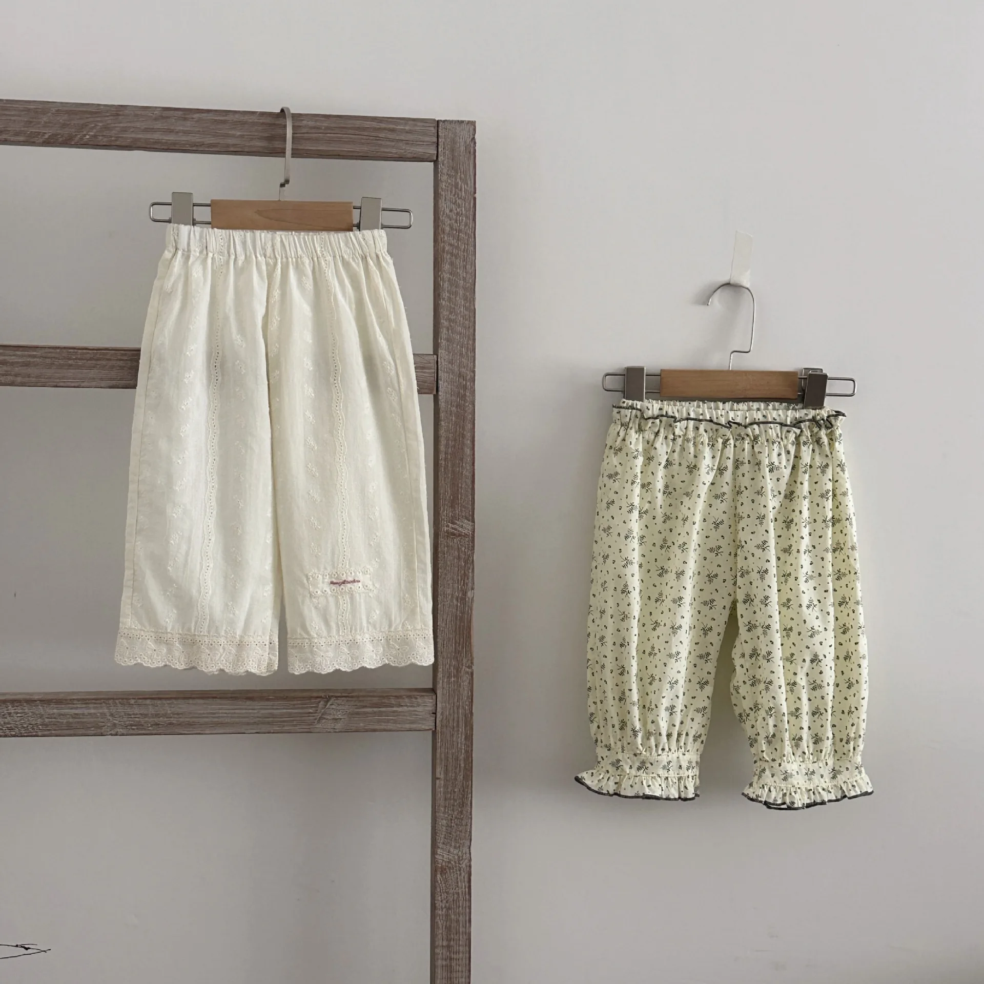 2026 Summer Baby Girls Pants Cotton Embroidered Lace Toddler Loose Wide Leg Pants Korean Kids Floral Mosquito Repellent Trousers