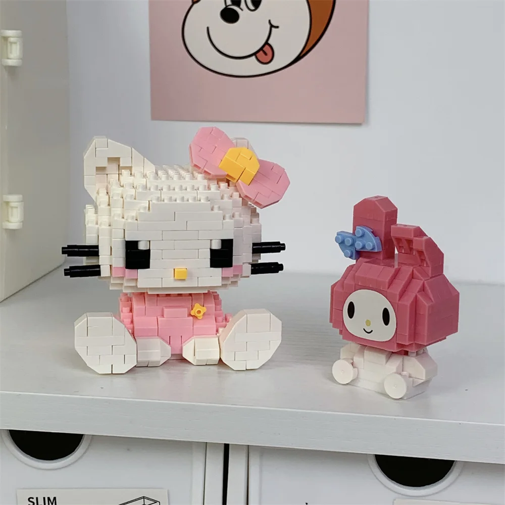 Hello Kitty Building Block Assembled Toys Decorative Ornament Sanrio Anime Figure Kuromi Model My Melody Children\'s Puzzle Gift