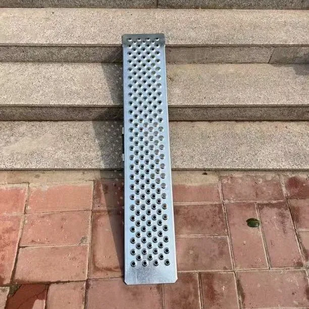 Motorcycle ramp thickened boarding ramp wheelchair stairs non-slip steps barrier-free artifact loading uphill