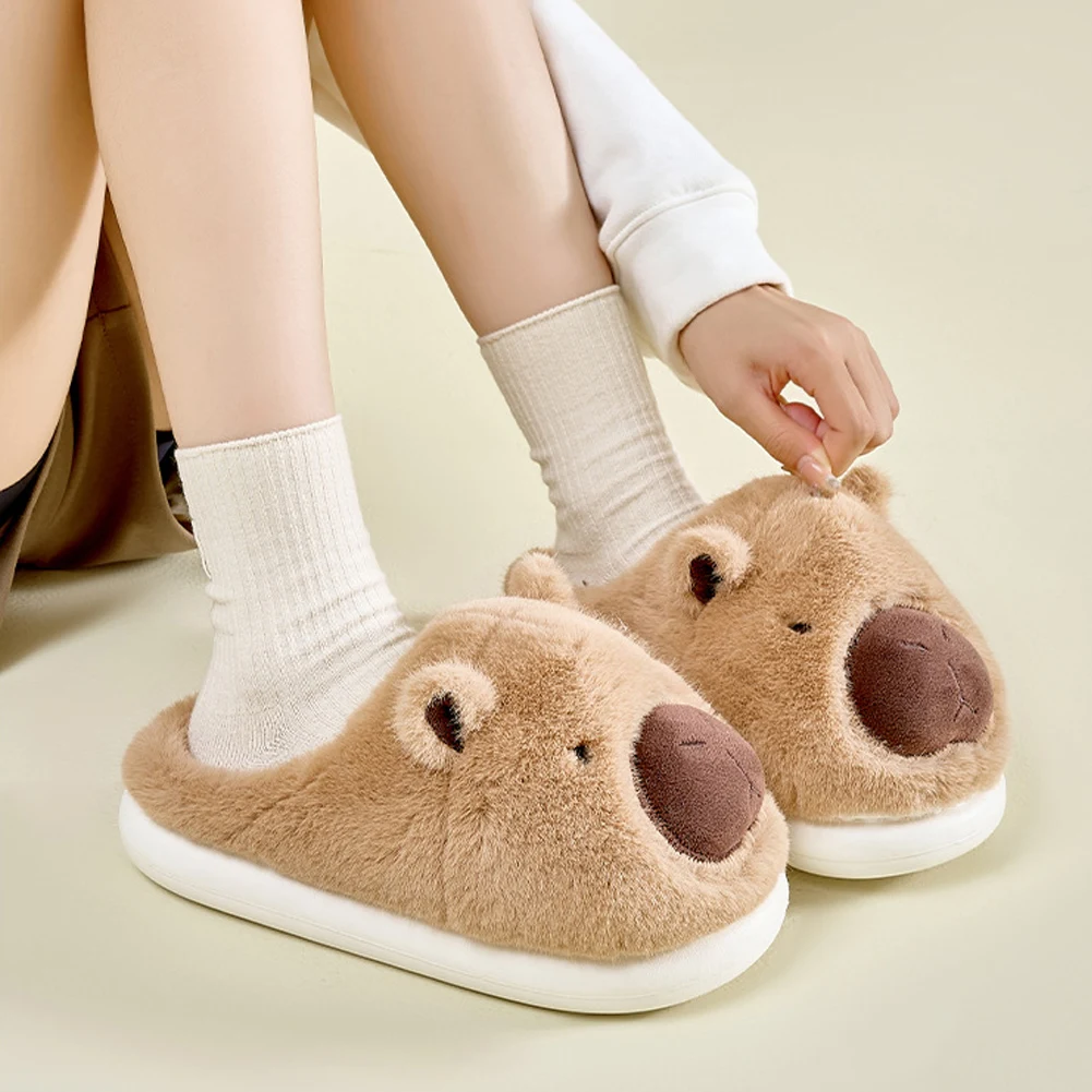 Plush Capybara Slippers Fluffy Couple Slippers Comfortable Furry Animal Slippers Non-Slip Furry Walking Shoes for Indoor Bedroom