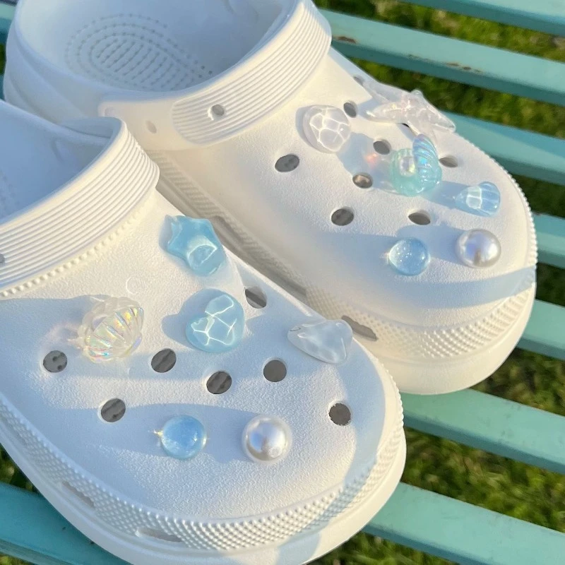 #60 Best Croc Decorations to Buy In 2026