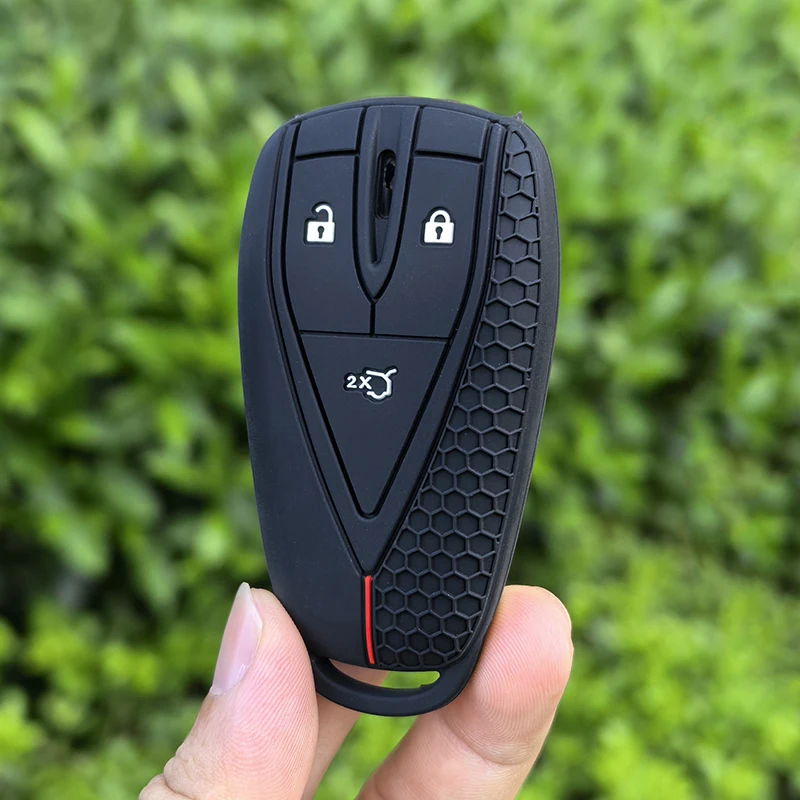 Silicone Car Key Case Cover For Changan Eado Unit CS35plus CS55plus CS75 plus Smart Protected Keychains Interior Accessories