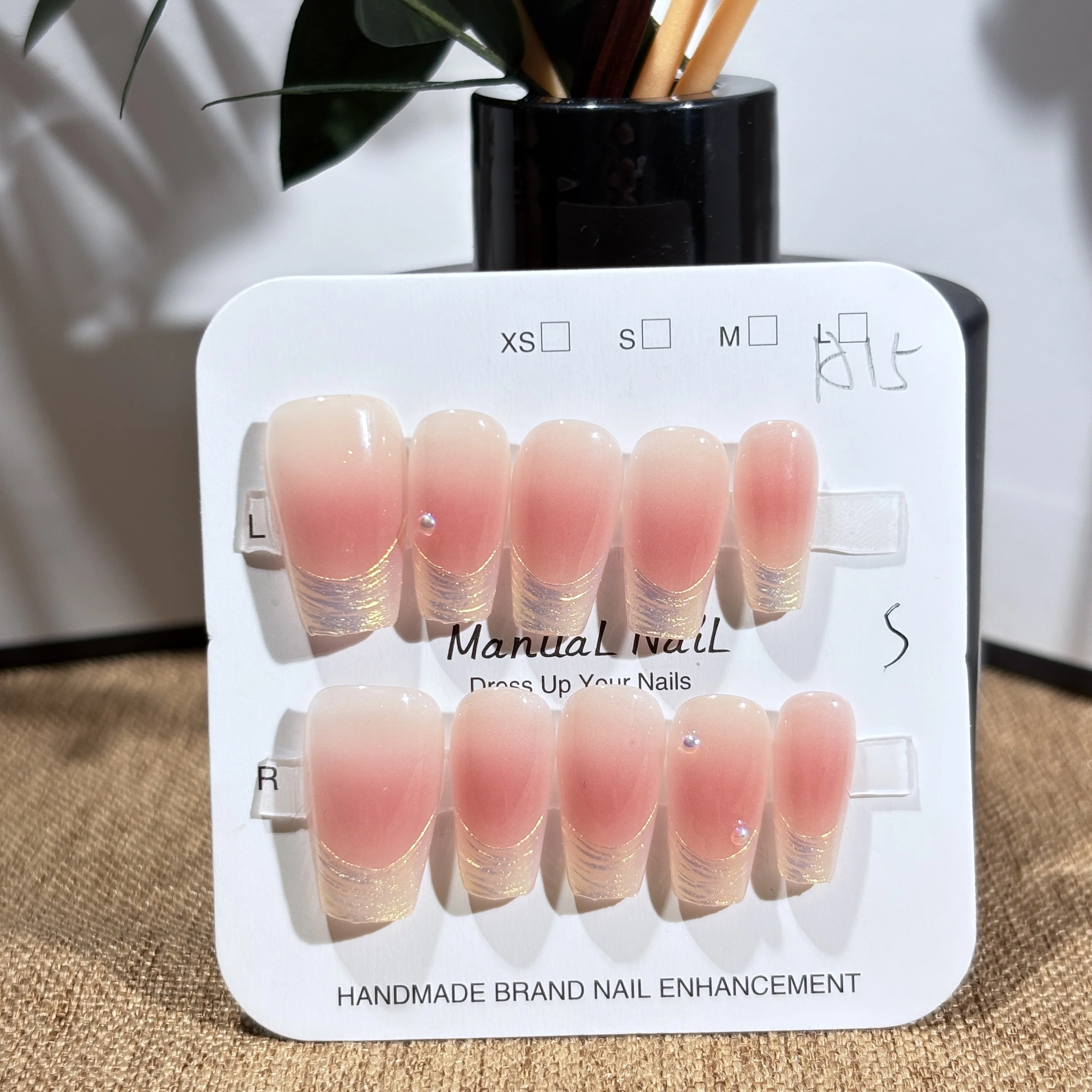 

10Pcs Handmade French Pink Blush Short Square Press On Nails Girl Lady False Nails Wearable Detachable Fake Nails