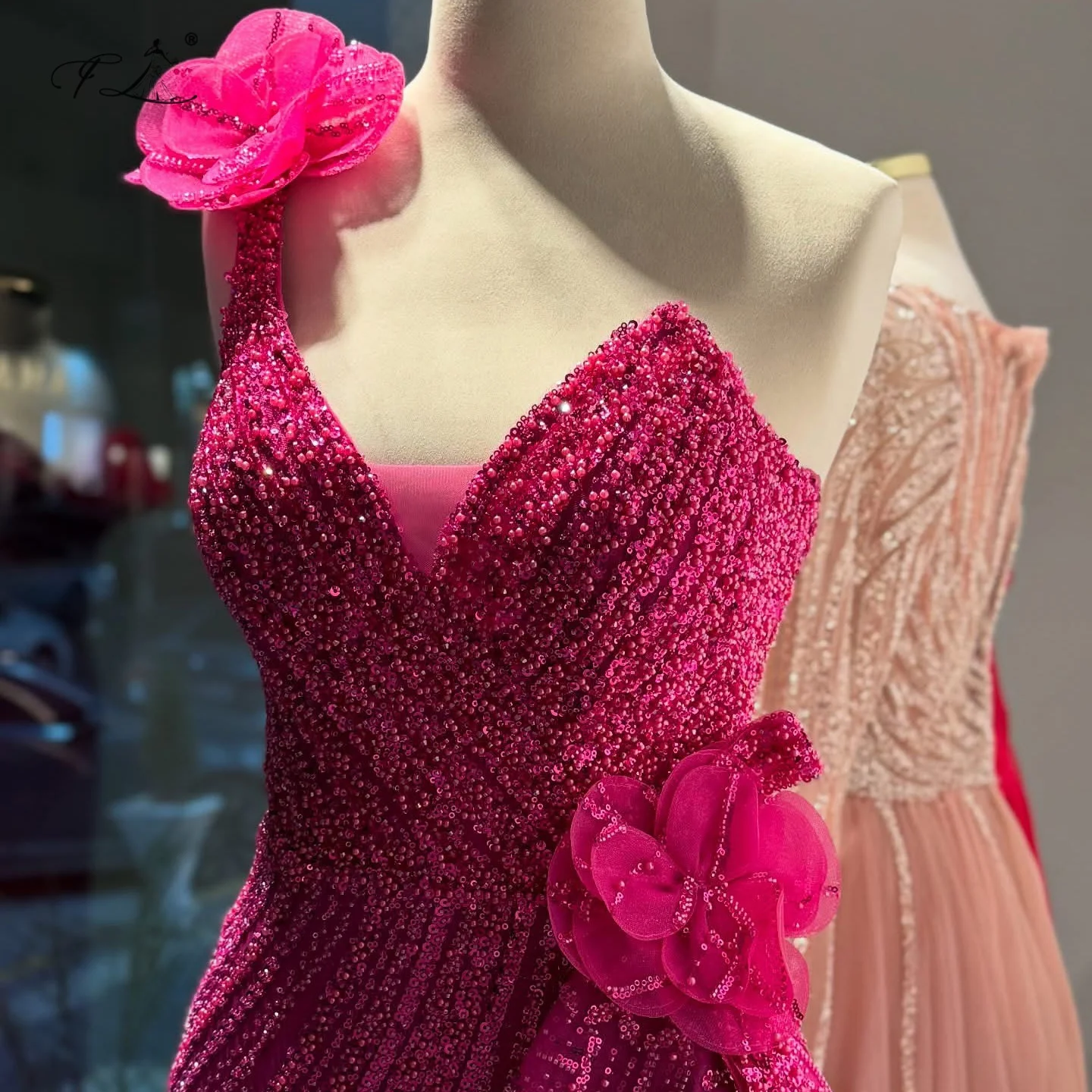 Floria Nuovo abito da sera con perline Abito lungo a coda di pesce con paillettes Decorazione floreale rosa rosa Abito da ballo lungo Abito da cerimonia nuziale