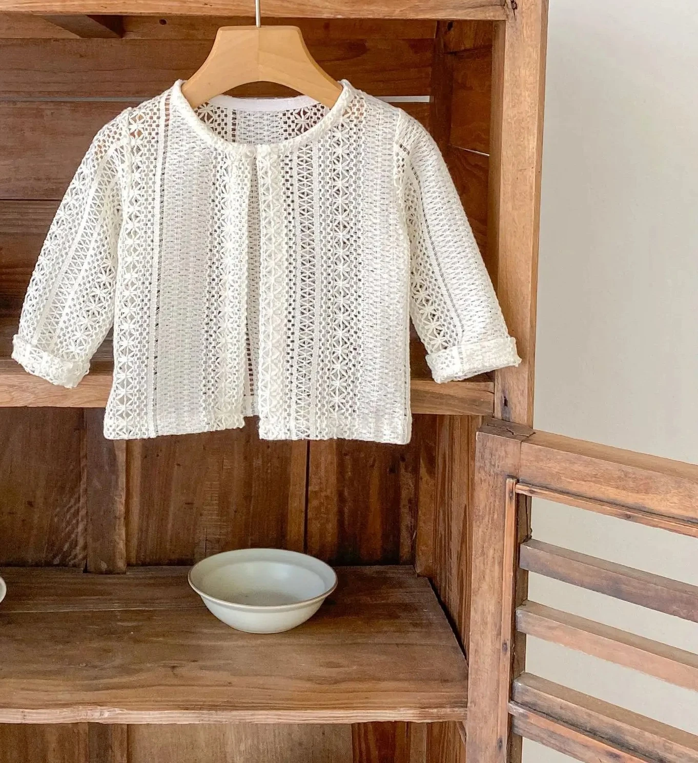 

2-8 Years Old Baby Girl Starry Sky Hollow Mesh Long-sleeved Sunscreen Shirt Cardigan 2025 New Summer Baby Sunscreen Clothes