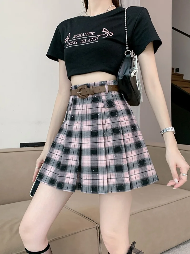 Hot Diamond Short Skirt Women's 2024 Summer New Plaid Spicy Girl Anti Shining pleated skirt Half skirt Plaid skirt