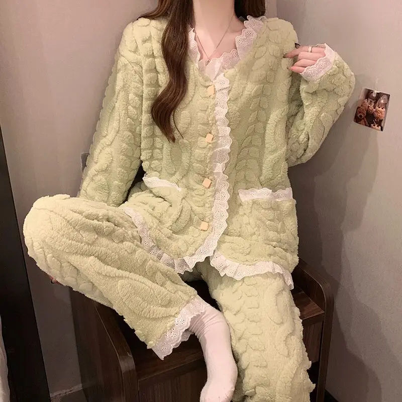 

2025 New Winter Long Sleeve Thick Warm Flannel Pajama Sets For Women Korean Cute Lace Coral Velvet Sleepwear Pyjama Home Clothes
