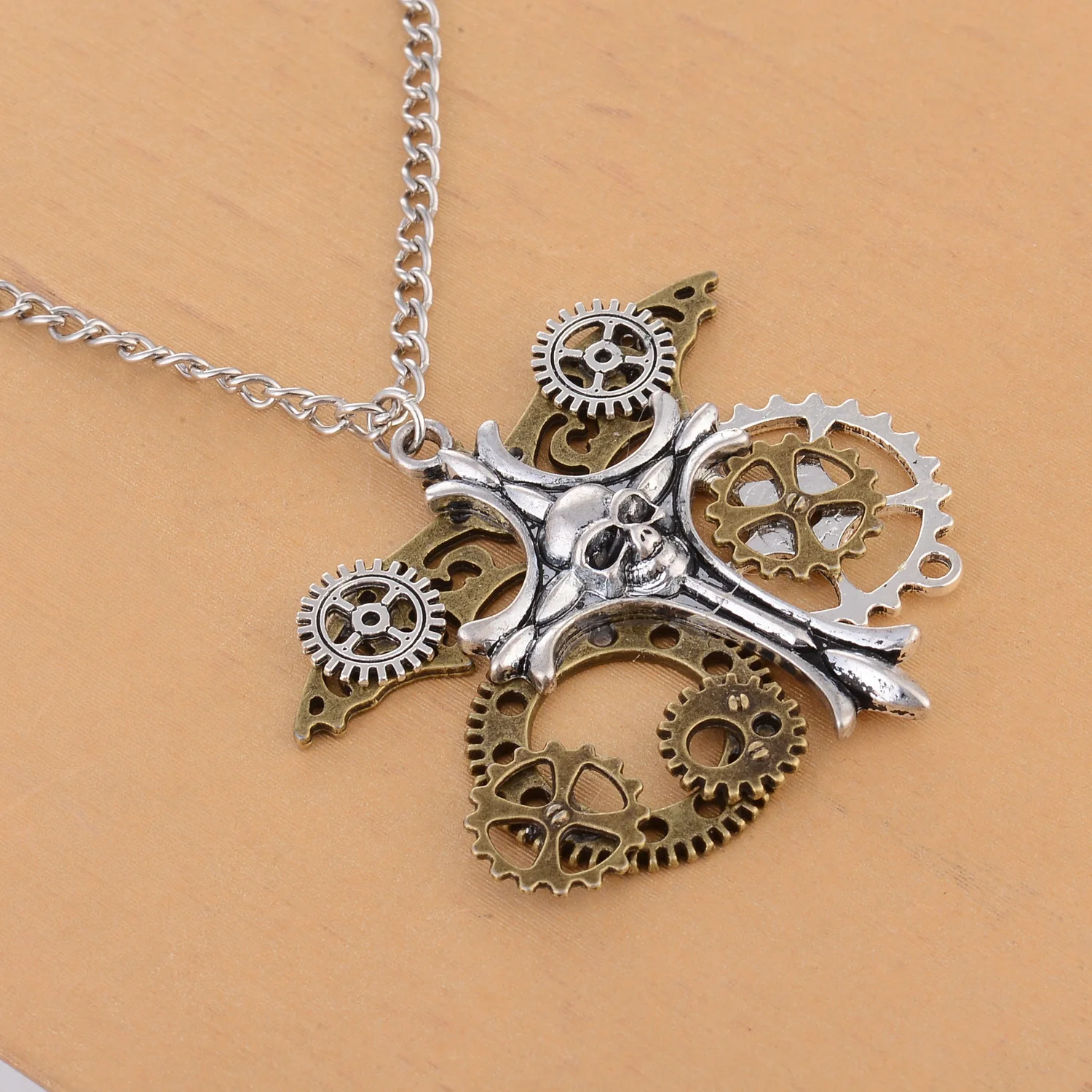 Vintage Steampunk Gear Key Skull Pendant Necklace Antique Electroplated Gothic Lucky Jewelry For Women Men Cosplay Party Daily
