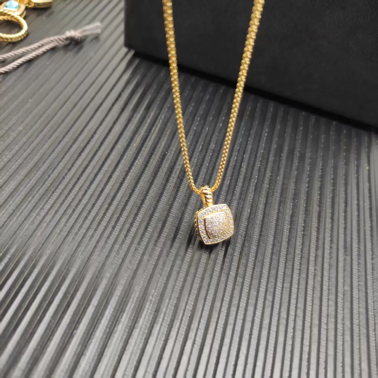 New S925 Sterling Silver Gold Square Diamond Gemstone Necklace Neutral Fashion Classic Personality Trend Retro Luxury Jewelry by