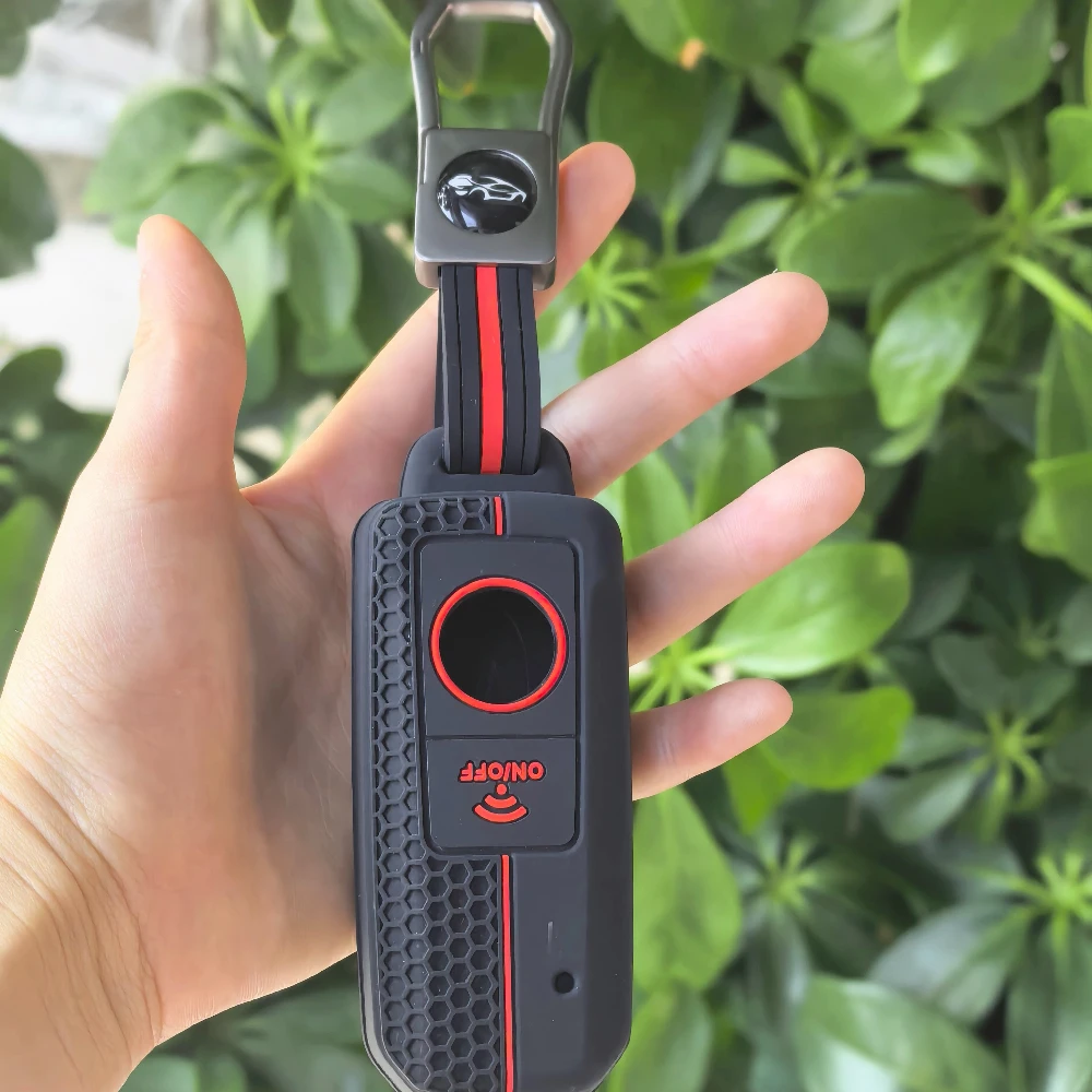 

Silicone Motorcycle Remote Smart Key Case cover Fob For Yamaha TMAX530 TMAX560 2017-2023