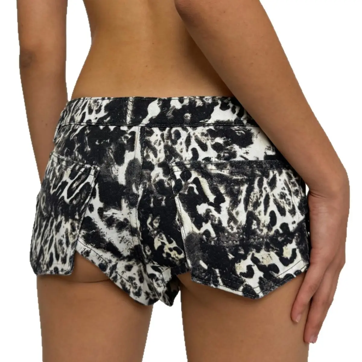 2026 Leopard Print Sexy Hottie Low Waist Hot Pants Pocket Denim Shorts