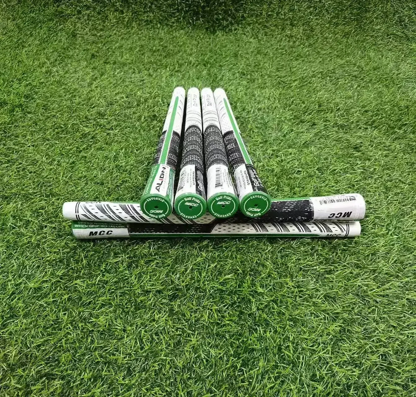 MCC PLUS4 ALIGN PU Midsize Standard Golf Grip Non-slip Grip Comfortable Feel and Excellent Push for Golfer