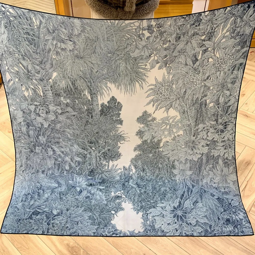 High-end Elegant Women's Exquisite Plant Single-sided Printed Quality Silk and Wool Hand-rolled Edges Large Square Scarf Shawl