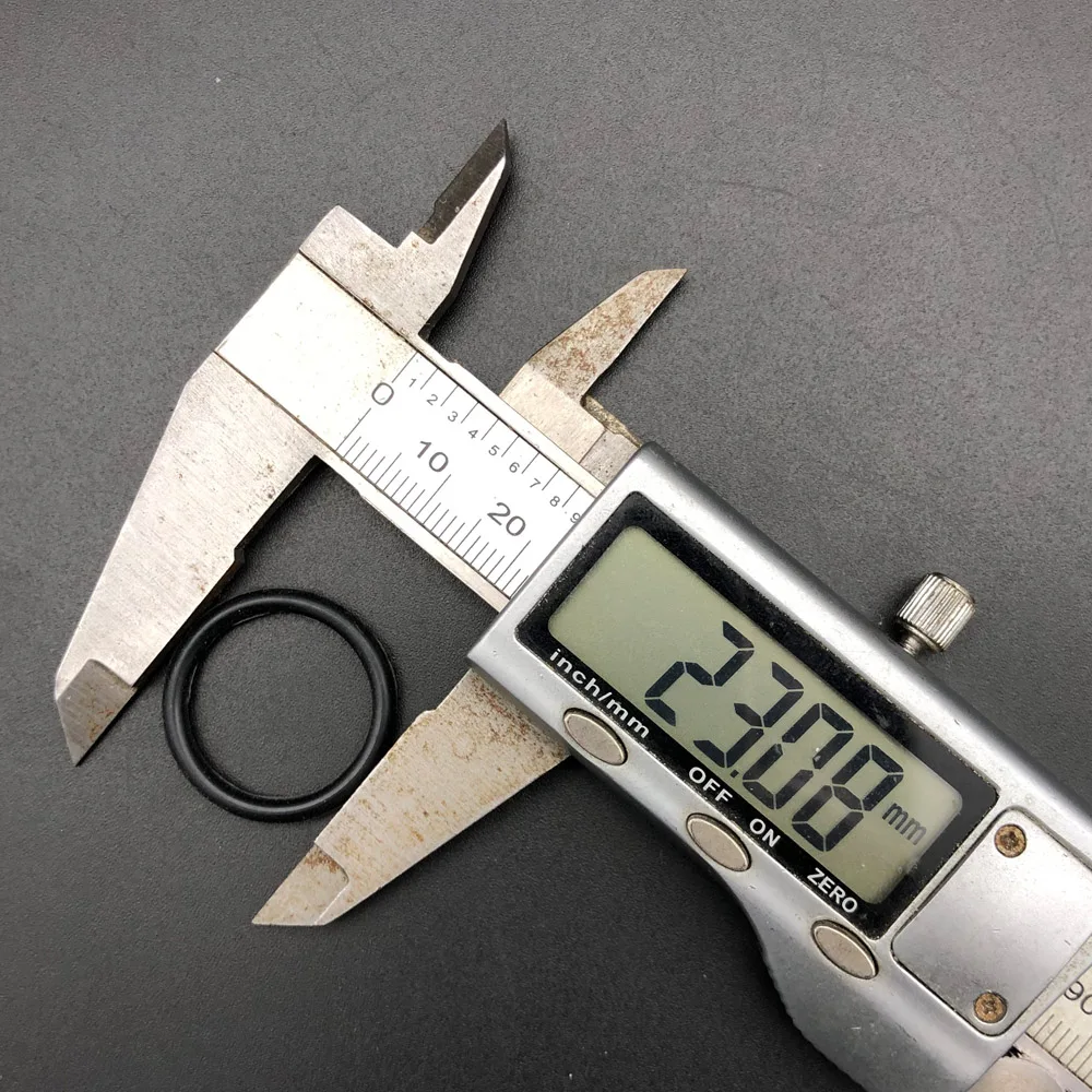 50 قطعة 2.5 مللي متر × 23 مللي متر أسود سيليكون المطاط محرك حزام خط ضياء 2.5 مللي متر دائرة ضياء. 23 مللي متر ضياء داخلي. 18 ملم ناقل الحركة سهل التركيب