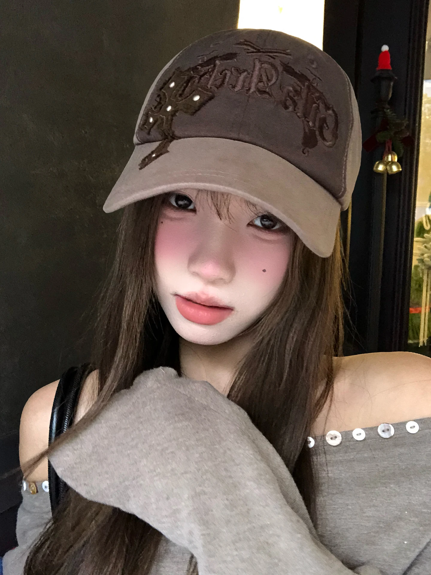 Retro Cross Stitched Baseball Cap Unisex Wide Brim Hat for Men And Women Adjustable Comfortable Casual Style Spring Summer