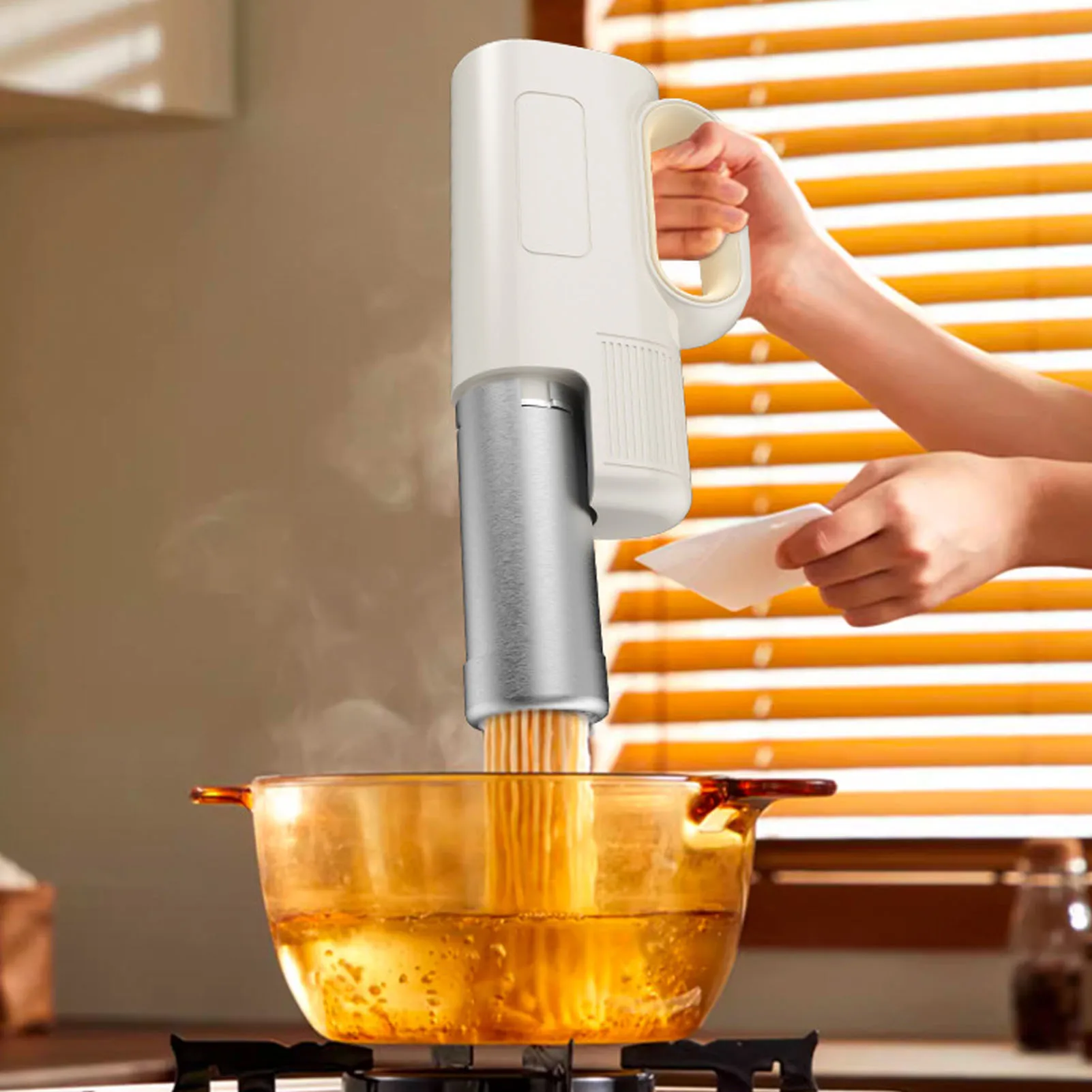 ماكينة صنع المعكرونة الكهربائية المحمولة 5 في 1 أجهزة المطبخ المحمولة اللاسلكية لصانعة المعكرونة السباغيتي محلية الصنع مع أقراص تشكيل